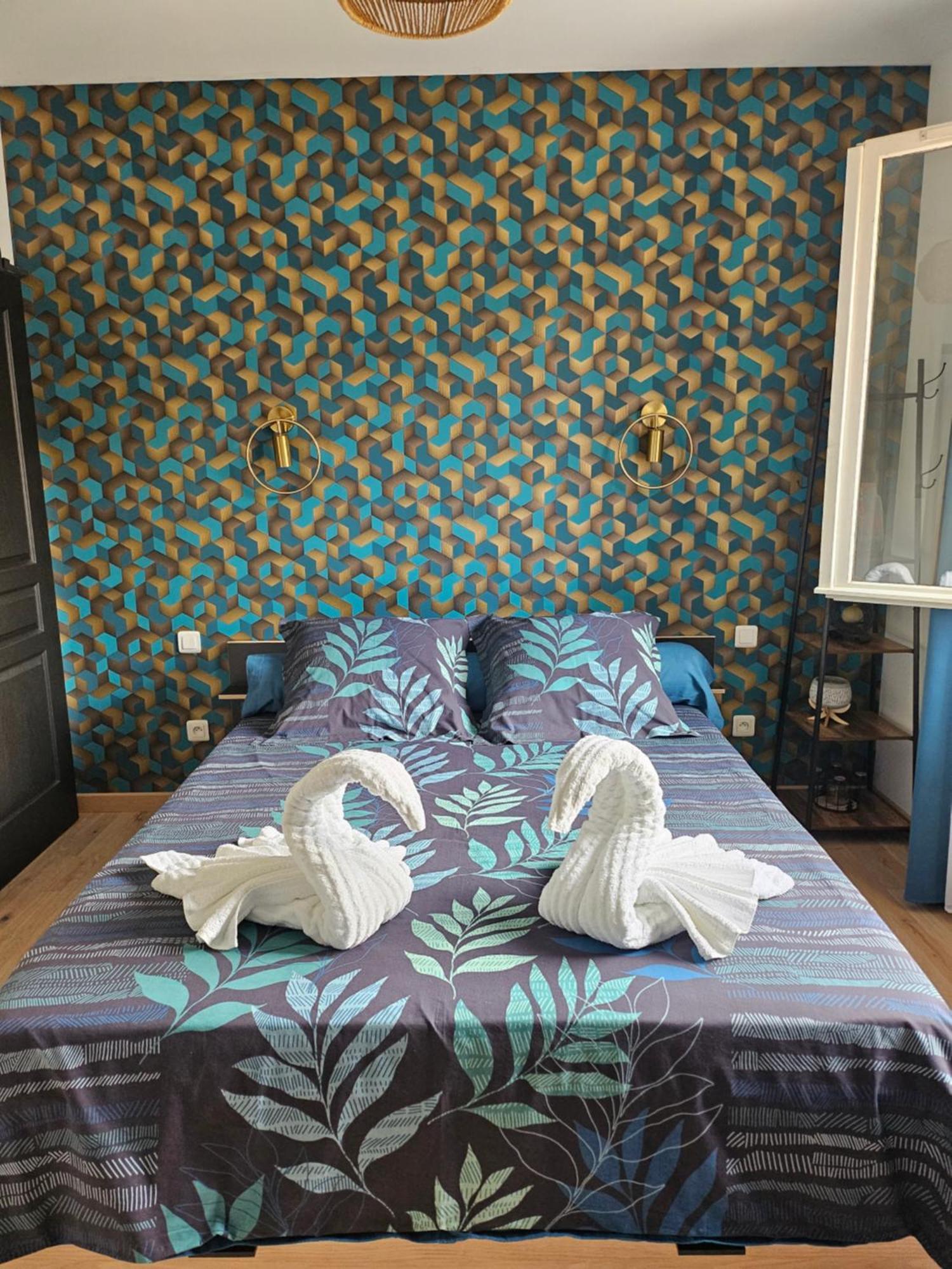 Les Chambres D'Estelle Guécélard Chambre photo